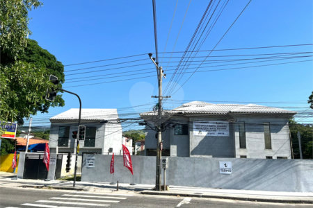 Casa à venda com 2 quartos em Cosmos, Rio de Janeiro, RJ