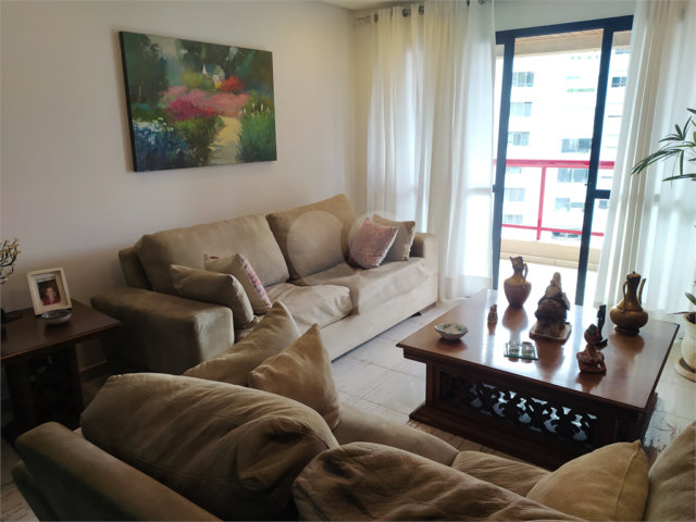Apartamento à venda com 3 suítes em Morumbi, São Paulo, SP