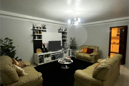 Sobrado à venda com 5 quartos, sendo 3 suítes, em Jardim Jaraguá (são Domingos), São Paulo, SP