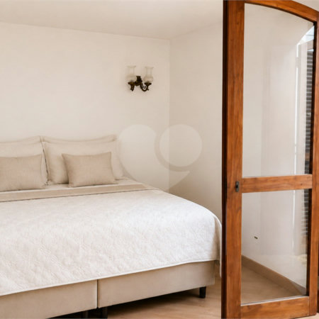 Casa à venda com 3 quartos, sendo 1 suíte, em Guarapiranga, São Paulo, SP