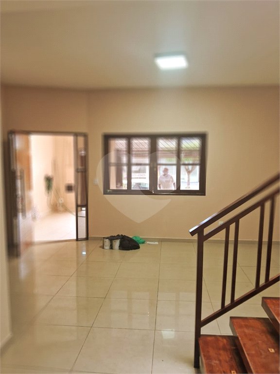 Sobrado à venda com 3 quartos, sendo 1 suíte, em Jardim Colonial, Indaiatuba, SP