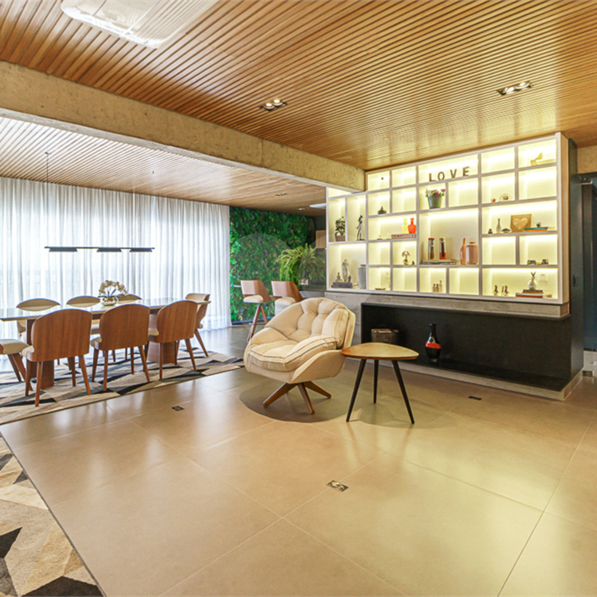 Apartamento à venda com 3 suítes em Brooklin, São Paulo, SP
