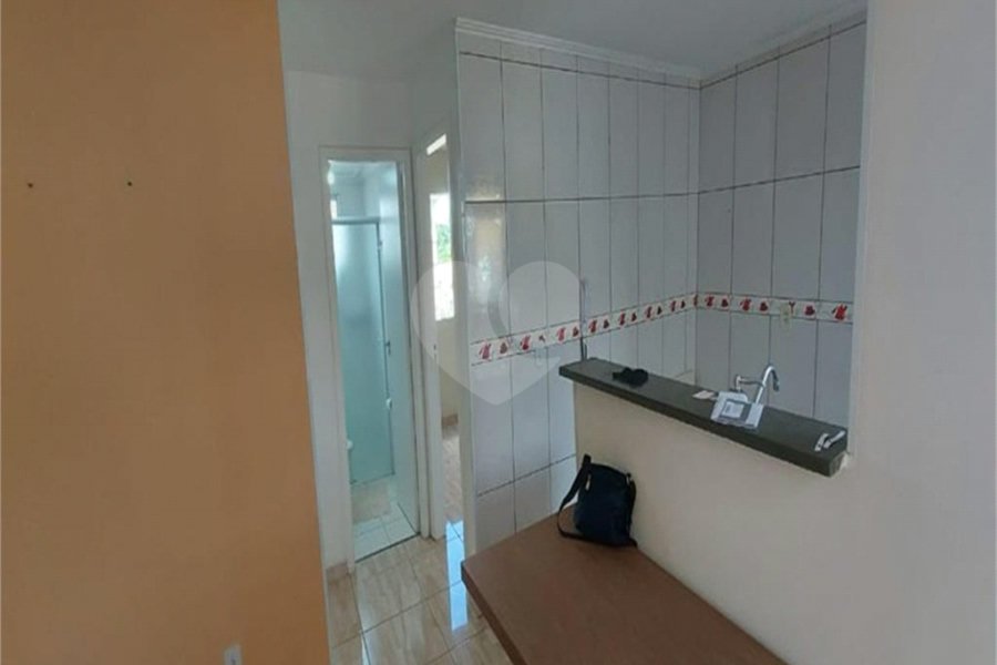 Apartamento à venda com 2 quartos em Água Chata, Guarulhos, SP