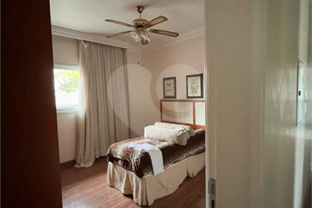 Casa à venda com 5 quartos, sendo 4 suítes,  no condomínio Terras de Santa Clara, Jacareí - SP