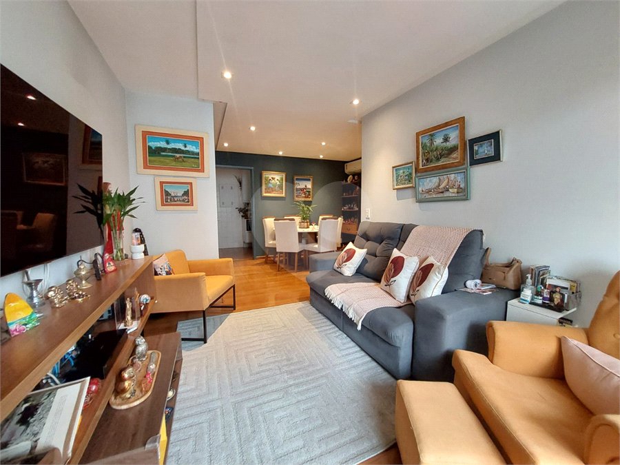 Apartamento à venda com 3 quartos, sendo 1 suíte, em Real Parque, São Paulo, SP