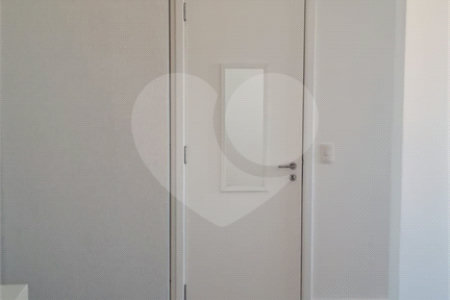 Apartamento a venda ao lado do Metro Ipiranga
