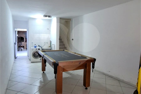 Sobrado à venda com 3 suítes em Vila Constança, São Paulo, SP