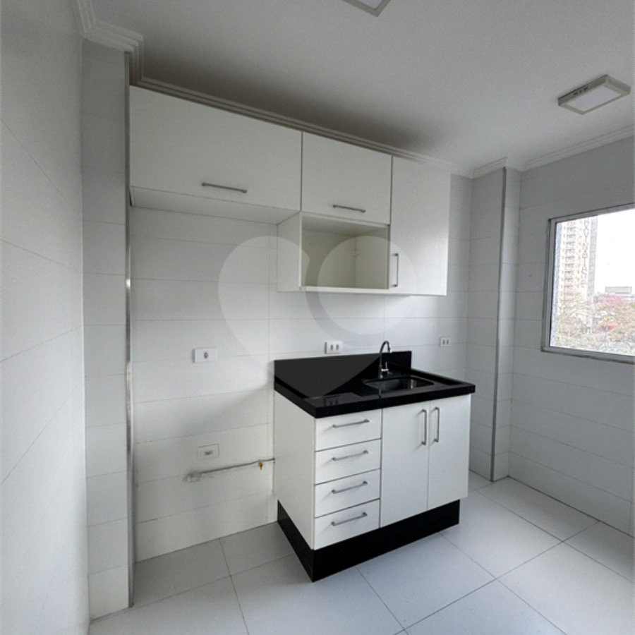 Apartamento à venda ou para alugar com 2 quartos, sendo 1 suíte, em Vila Assunção, Santo André, SP