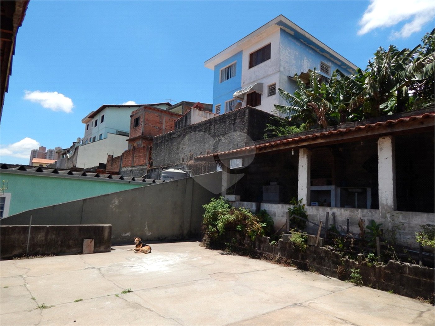 Sobrado à venda com 3 quartos, sendo 1 suíte,  em Parque Maria Domitila, São Paulo, SP