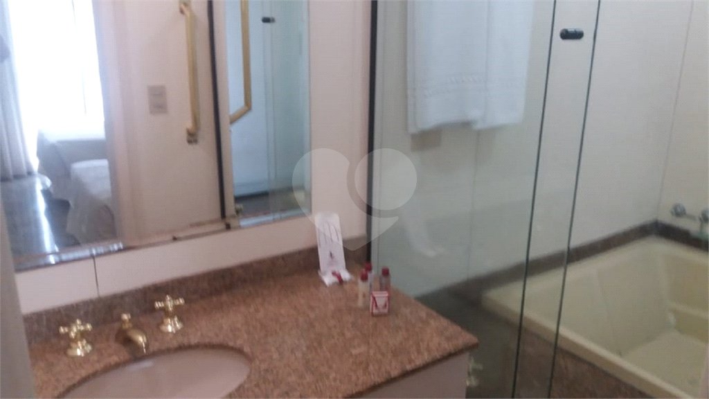 Flat à venda com 1 suíte em Santana, São Paulo, SP