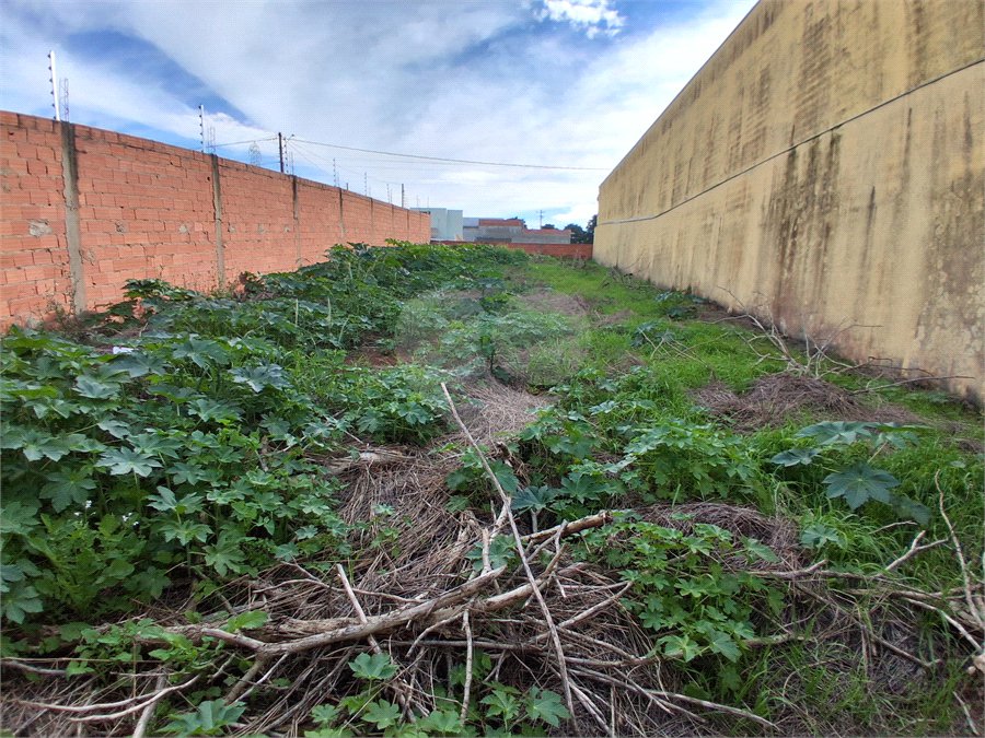 Terreno à venda em Vila Nastri, Itapetininga, SP