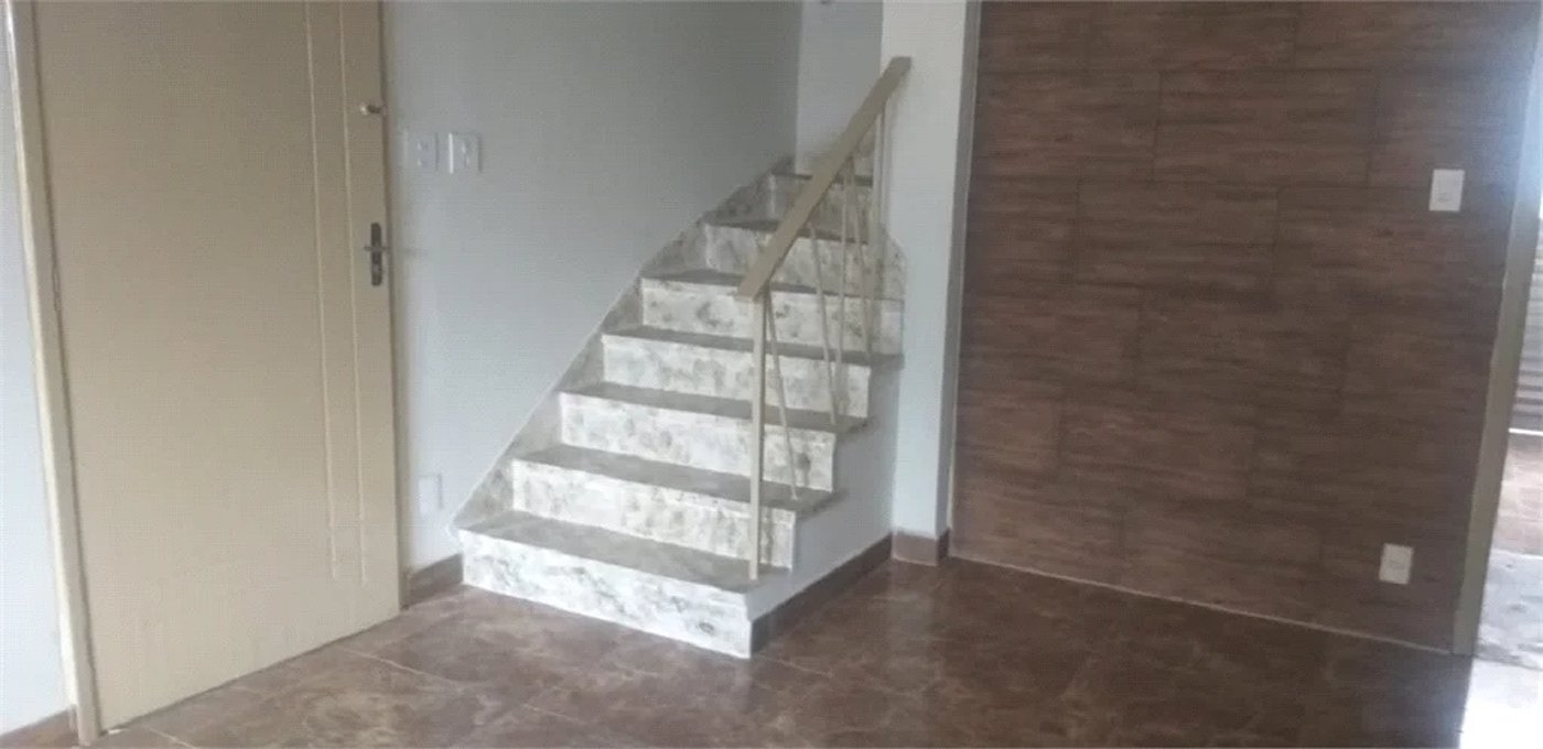 Sobrado à venda com 2 quartos em Sumarezinho, São Paulo, SP