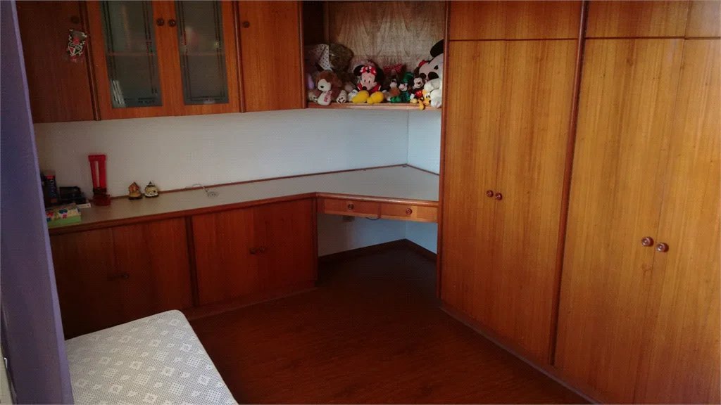 Sobrado à venda com 3 quartos, sendo 1 suíte,  em Jaguaré, São Paulo, SP