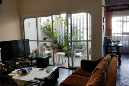 Casa de Vila à venda com 4 suítes em Jardim Londrina, São Paulo, SP
