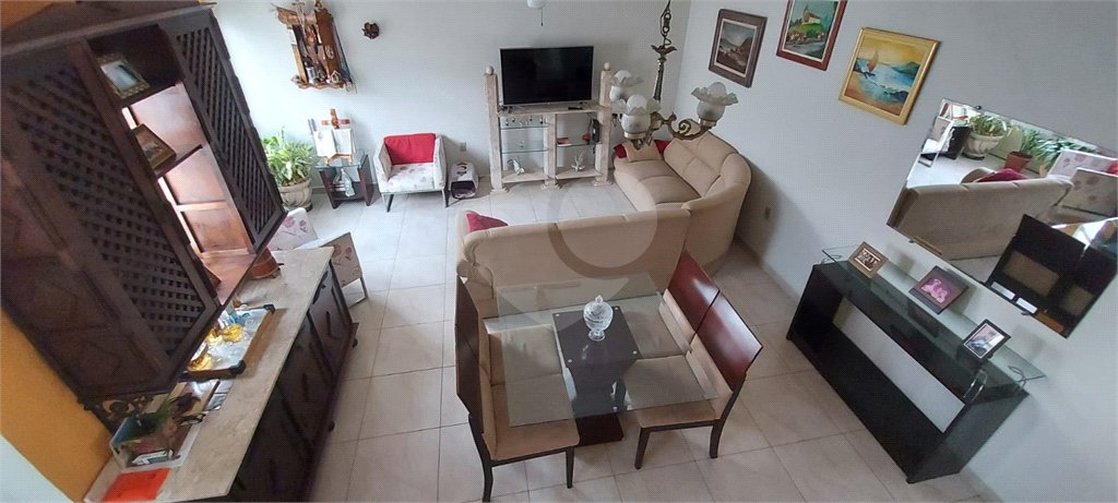 Sobrado à venda com 3 quartos, sendo 1 suíte,  em Vila Mogilar, Mogi das Cruzes, SP