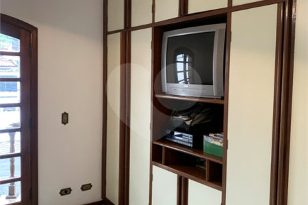 Sobrado à venda com 4 quartos, sendo 3 suítes, em Planalto Paulista, São Paulo, SP