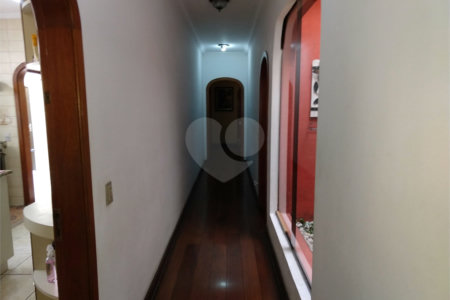 Casa à venda com 3 quartos, sendo 1 suíte,  em Jardim Brasil (zona Sul), São Paulo, SP
