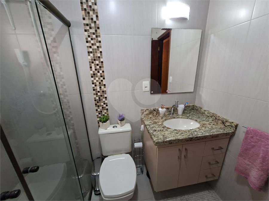 Sobrado à venda com 3 quartos, sendo 1 suíte, em Jardim Bonfiglioli, São Paulo, SP