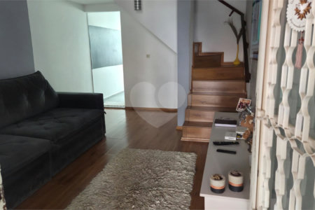 Casa à venda com 2 quartos no condomínio Residencial Vila da Paz, Mogi das Cruzes - SP