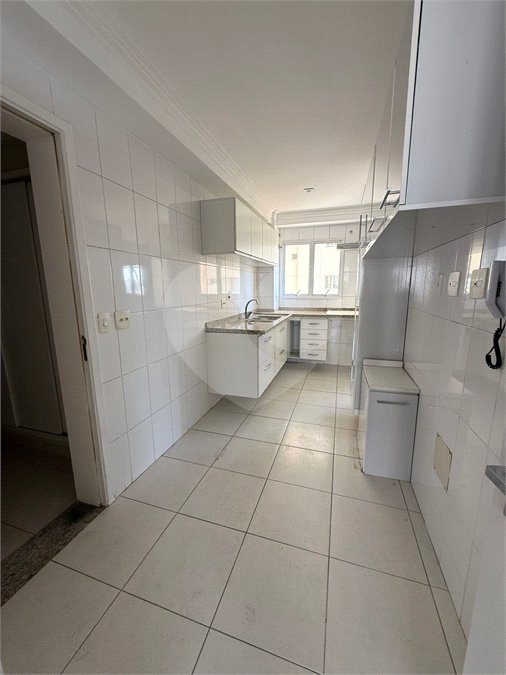 Apartamento para alugar com 3 suítes no Centro, Santo André, SP