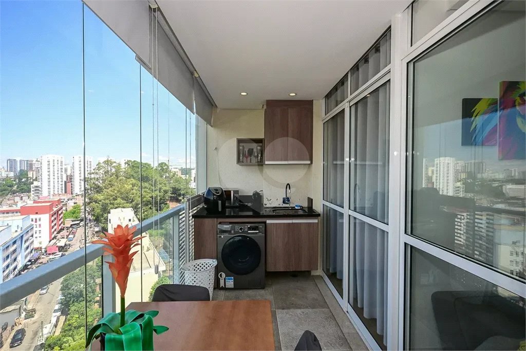 Apartamento à venda com 1 suíte em Real Parque, São Paulo, SP