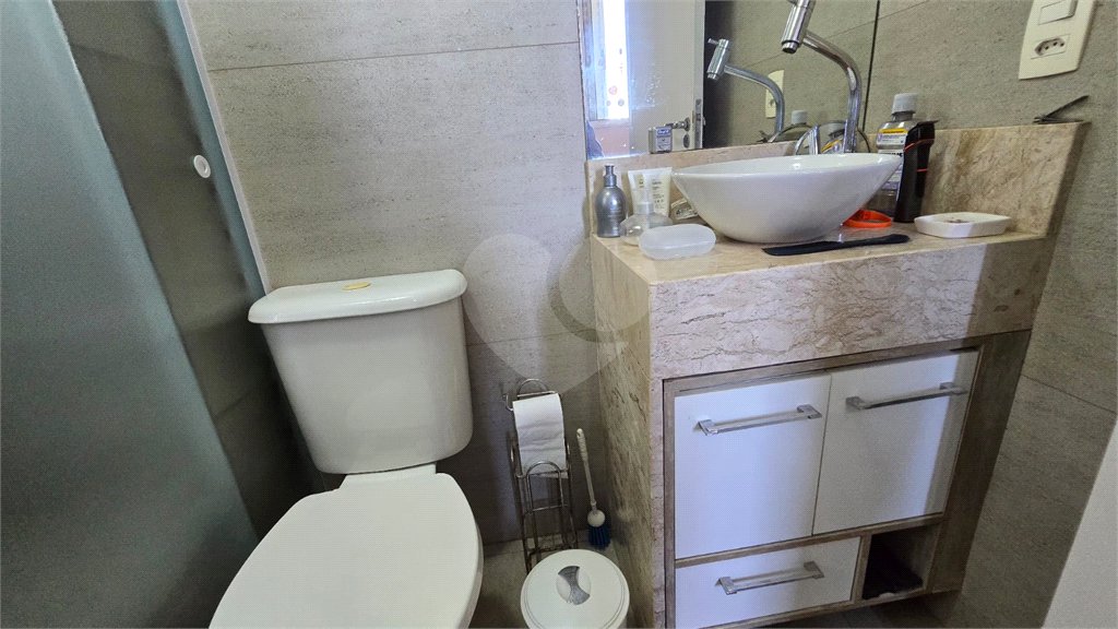 Apartamento à venda com 3 quartos, sendo 1 suíte, em Jardim Íris, São Paulo, SP