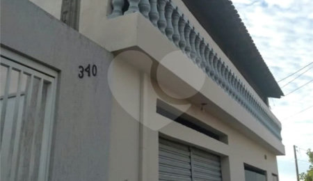 Sobrado à venda com 2 quartos em Cidade Aracy, São Carlos, SP