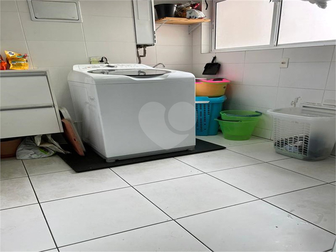 Apartamento à venda com 3 suítes em Jardim Caboré, São Paulo, SP