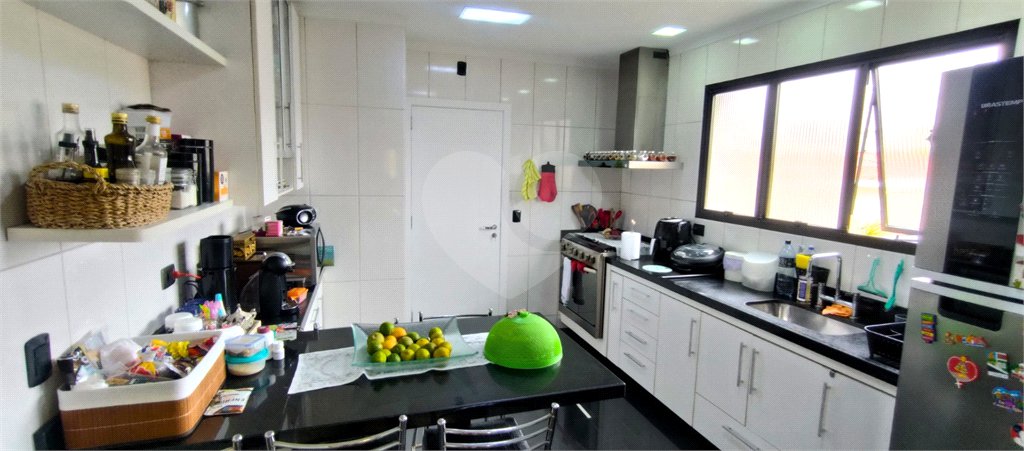 Apartamento à venda com 3 suítes em Tatuapé, São Paulo, SP