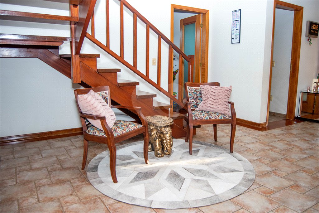 CASA ALTO PADRÃO - BAIRRO NOBRE
