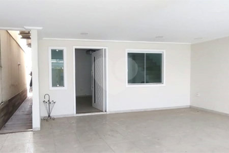Casa à venda com 3 quartos, sendo 1 suíte, em Campo Grande, Rio de Janeiro, RJ