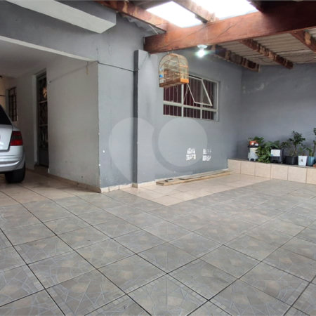 Casa de Vila à venda com 2 quartos em Vila Dylze, Votorantim, SP