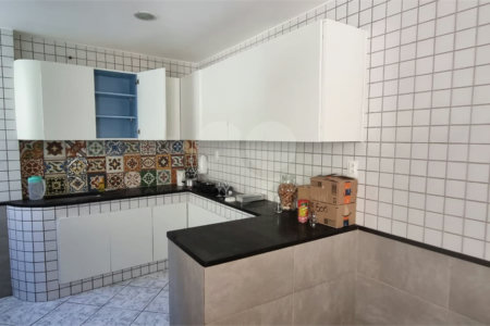 Casa de Vila à venda com 3 quartos, sendo 2 suítes,  em Tijuca, Rio de Janeiro, RJ