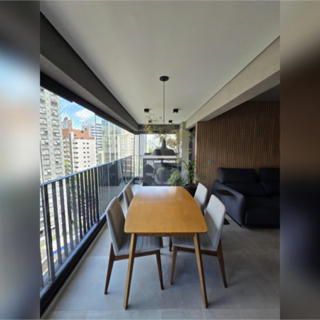 Apartamento à venda ou para alugar com 3 quartos, sendo 1 suíte,  em Vila Olímpia, São Paulo, SP