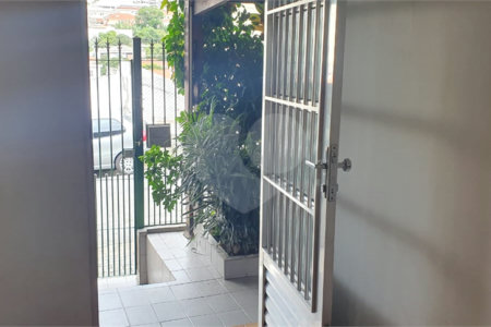 Casa Térrea à venda com 3 quartos em Vila Mazzei, São Paulo, SP