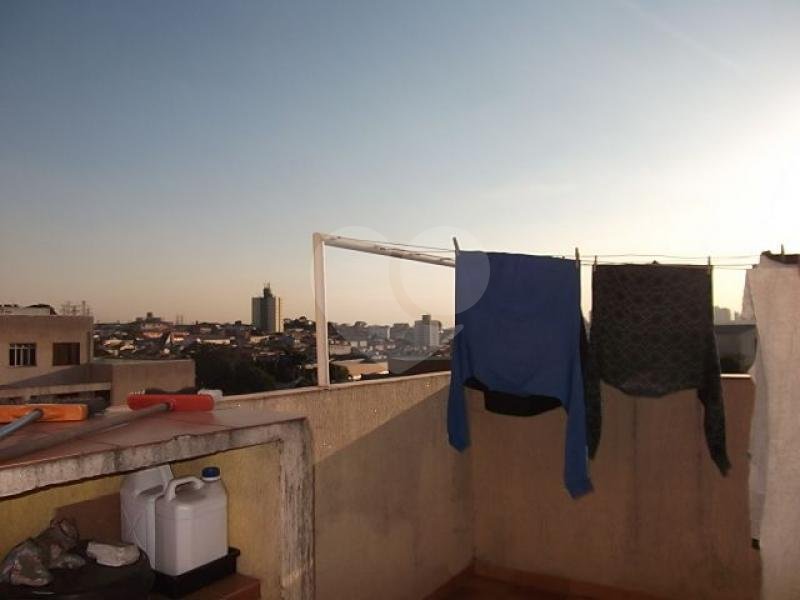 Sobrado à venda com 4 quartos, sendo 1 suíte, em Vila Isolina Mazzei, São Paulo, SP