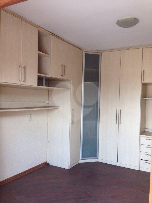 Sobrado à venda com 3 quartos, sendo 1 suíte, em Santa Teresinha, São Paulo, SP