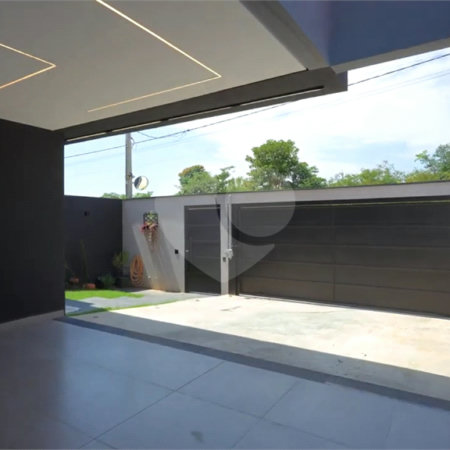 Casa à venda com 3 suítes em Pinheirinho, Vinhedo, SP