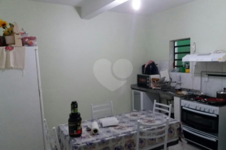 Sobrado à venda com 3 quartos, sendo 1 suíte, em Jardim Maria Duarte, São Paulo, SP