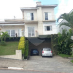 Casa à venda com 3 quartos, sendo 2 suítes, em Jardim Imperial Hills III, Arujá, SP