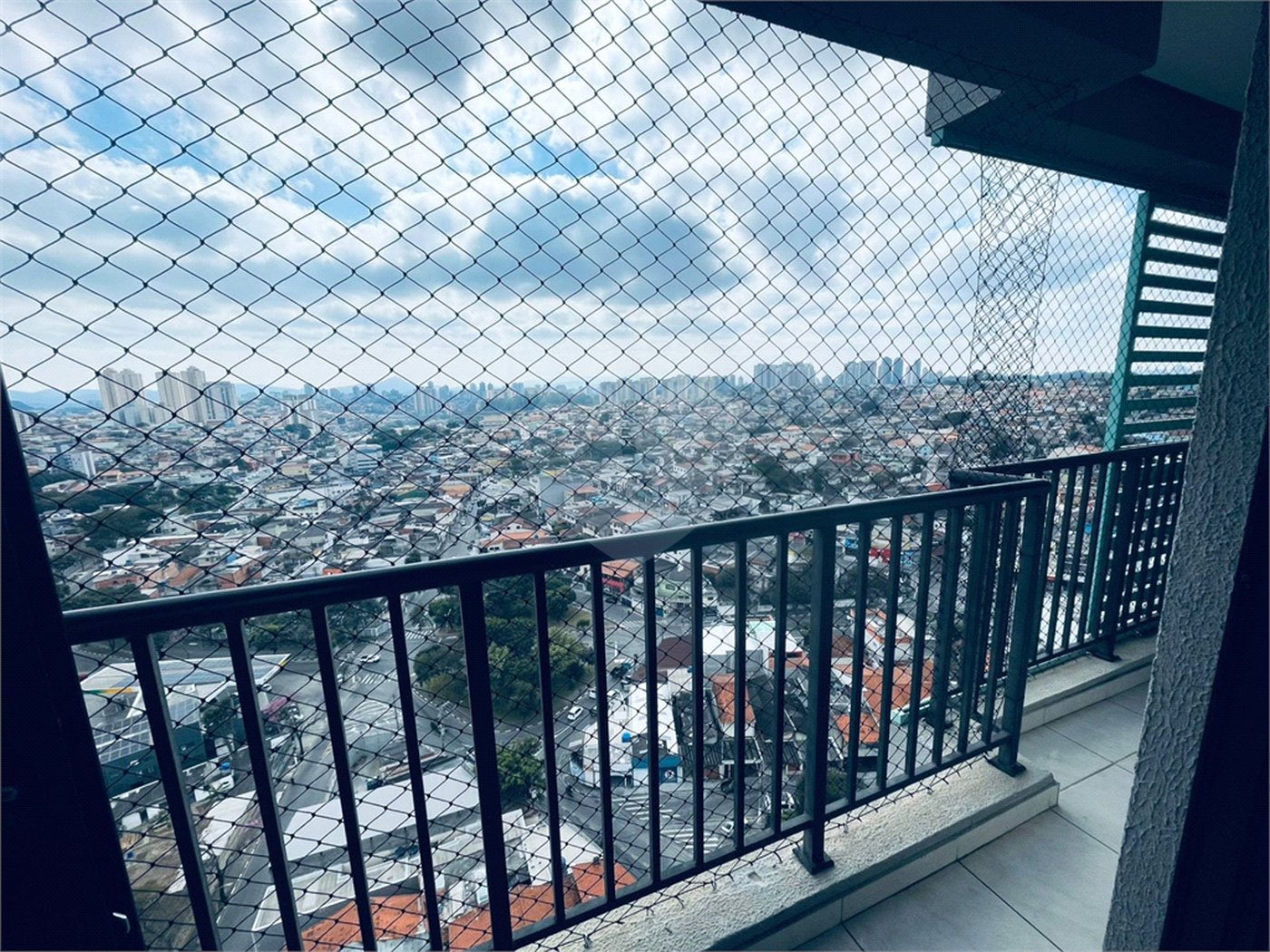 Apartamento à venda com 1 quarto em Jardim D'abril, Osasco, SP