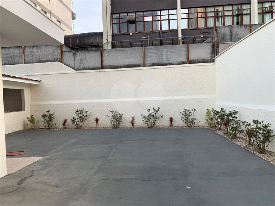Imóvel Comercial á venda em São Carlos, rua São Sebastião.