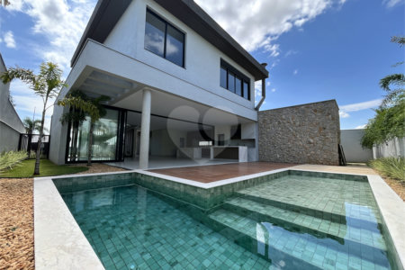 Casa à venda com 4 suítes no condomínio Alphaville Nova Esplanada 3, Votorantim - SP