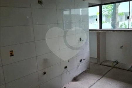 Apartamento à venda com 3 quartos em Parque Cecap, Guarulhos, SP