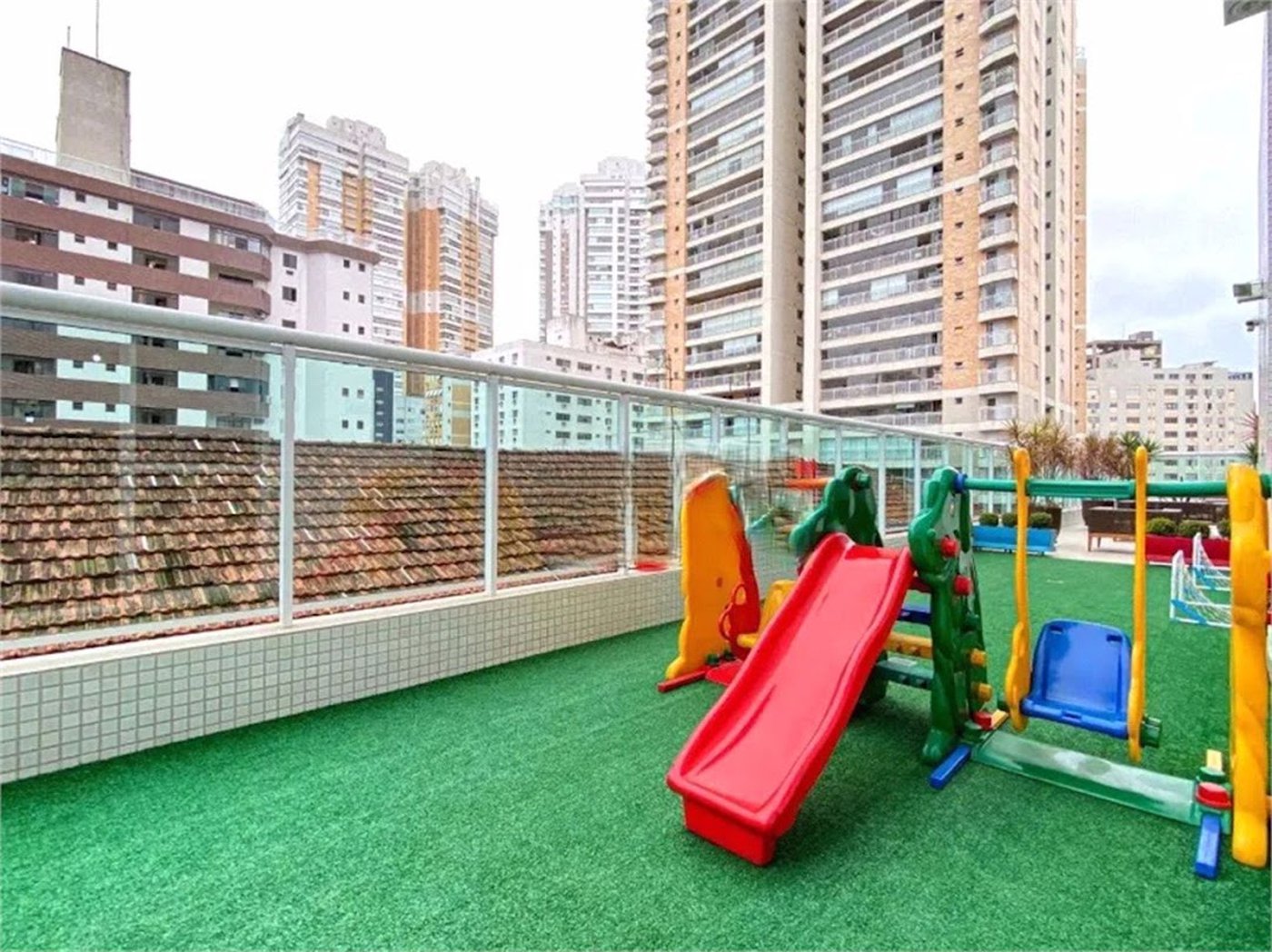 Apartamento com 4 dormitórios à venda, 179 m² por R$ 2.500.000,00 - Gonzaga - Santos/SP