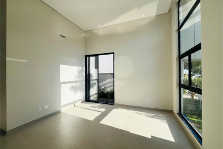 Casa à venda com 3 suítes no condomínio Residencial Chácara Ondina, Sorocaba - SP