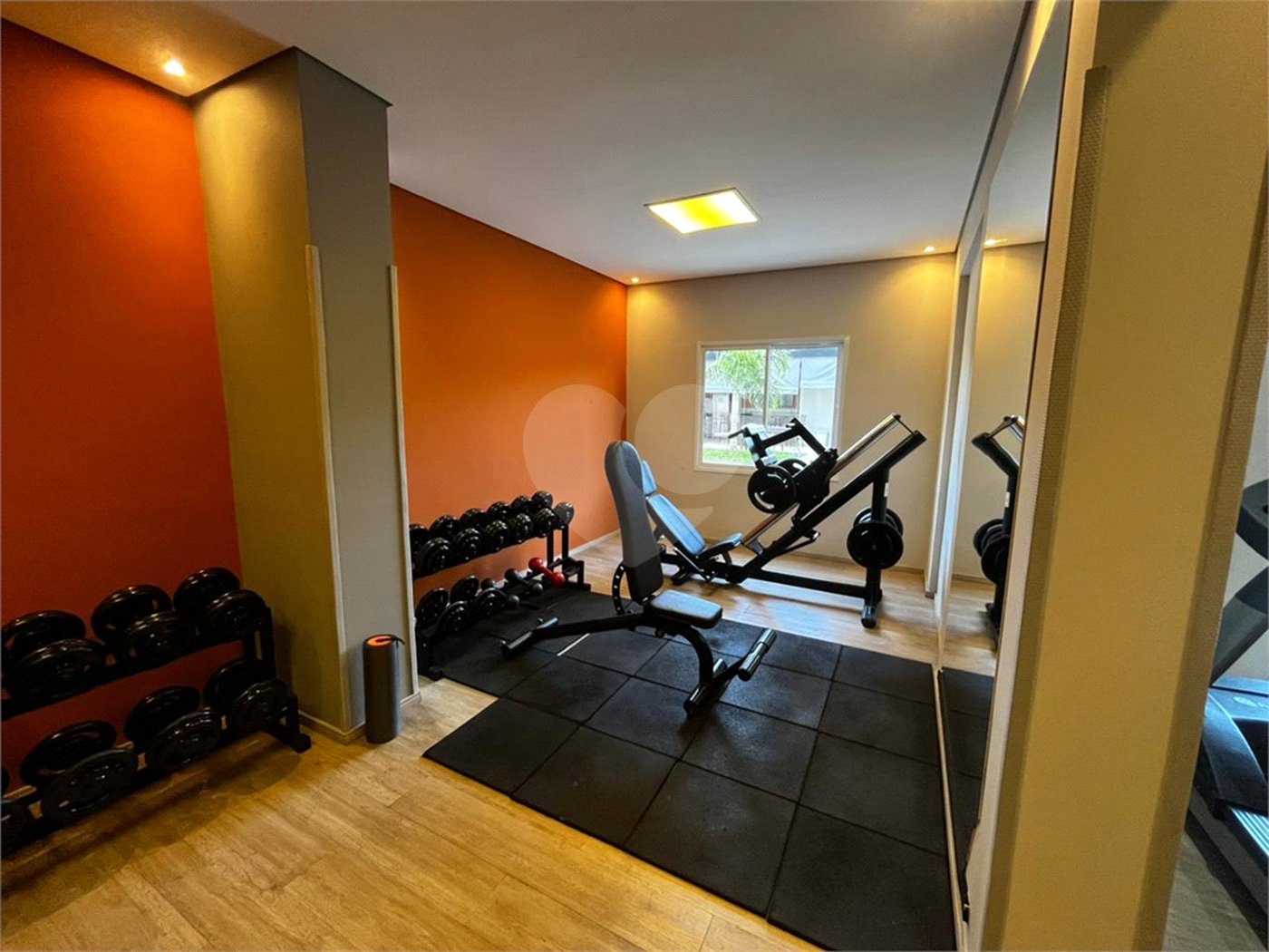 Apartamento à venda com 2 quartos, sendo 1 suíte,  em Vila Aparecida, Itapetininga, SP