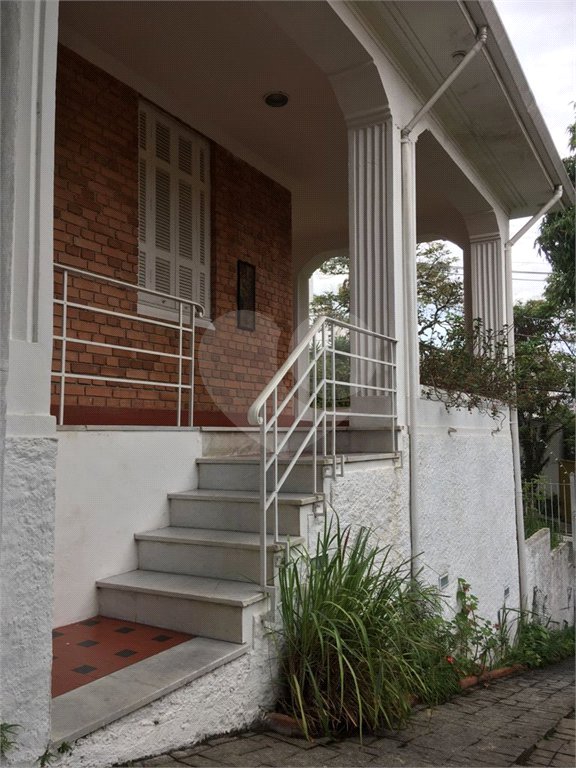 Sobrado à venda com 4 quartos, sendo 1 suíte, em Perdizes, São Paulo, SP