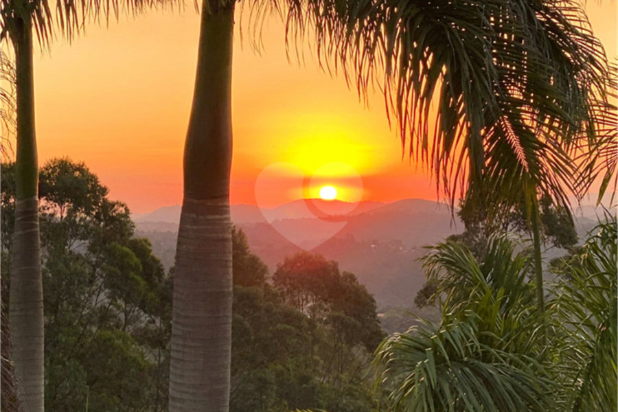 Casa à venda com 6 suítes no condomínio Sausalito, Mairiporã - SP