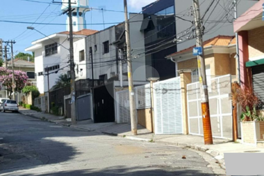 Sobrado à venda com 2 quartos em Santana, São Paulo, SP